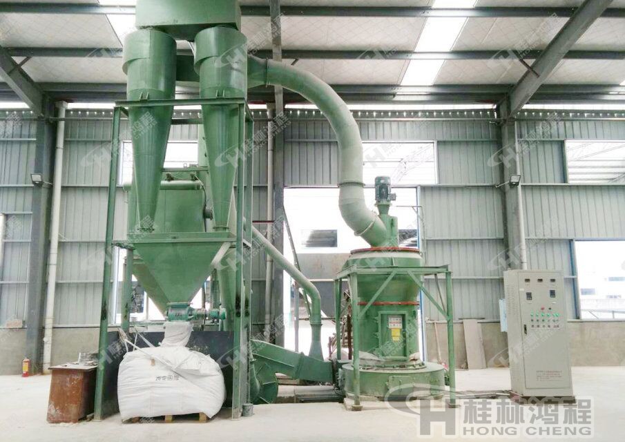 桂林鴻程雜鹵石雷蒙磨粉機，雜鹵石磨機，雜鹵石磨粉機-HC系列縱擺式磨粉機環保設備